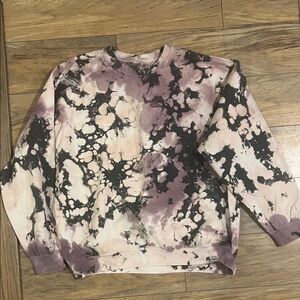 Tie-Dye Sweatshirt in Purple and Black